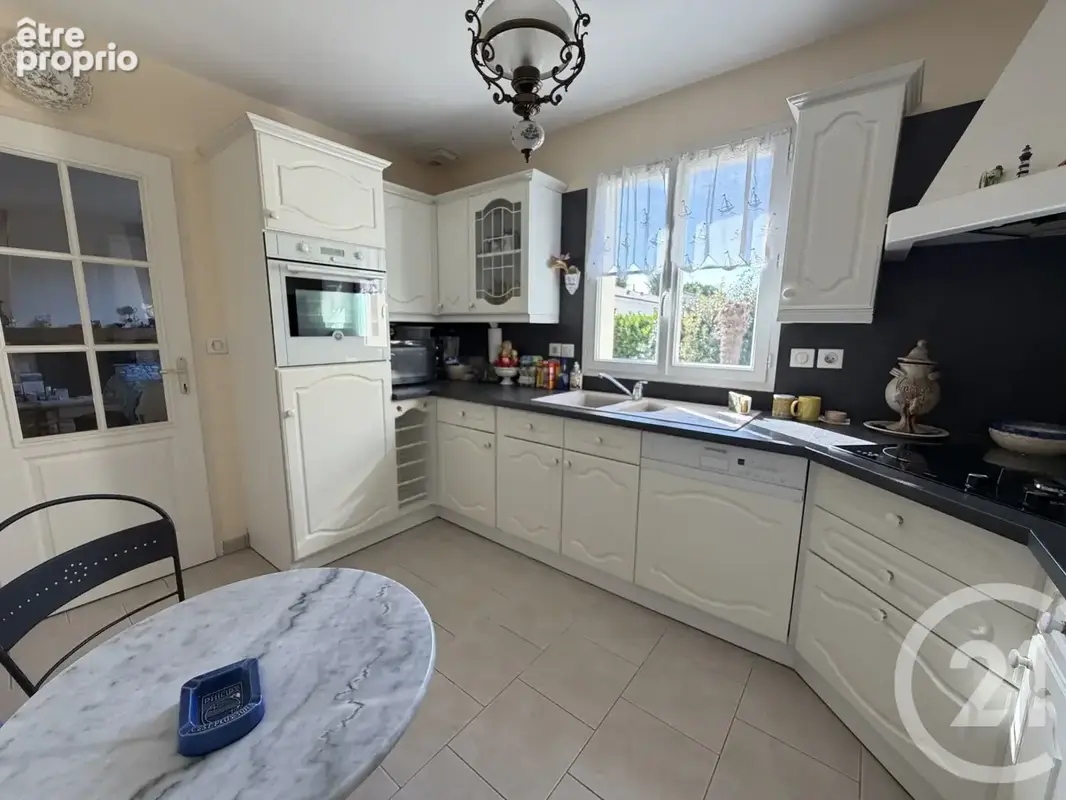Maison 5 pièces 118 m² à vendre à Saint-Palais-Sur-Mer (17420) - photo 8