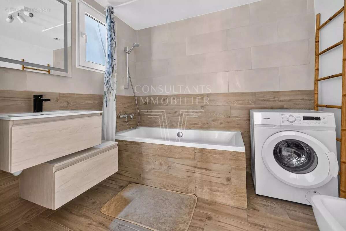 Appartement à PARIS-6E