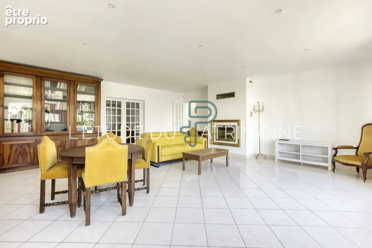 Maison 6 pièces de 173 m2 avec jardin - LE PETIT ROBINSON - photo 1