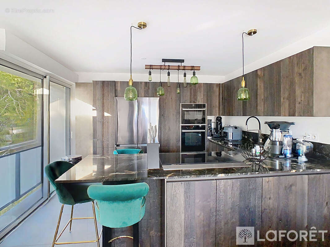 Appartement à CARRY-LE-ROUET