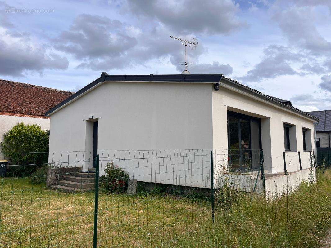 Maison à SAINT-DENIS-EN-VAL