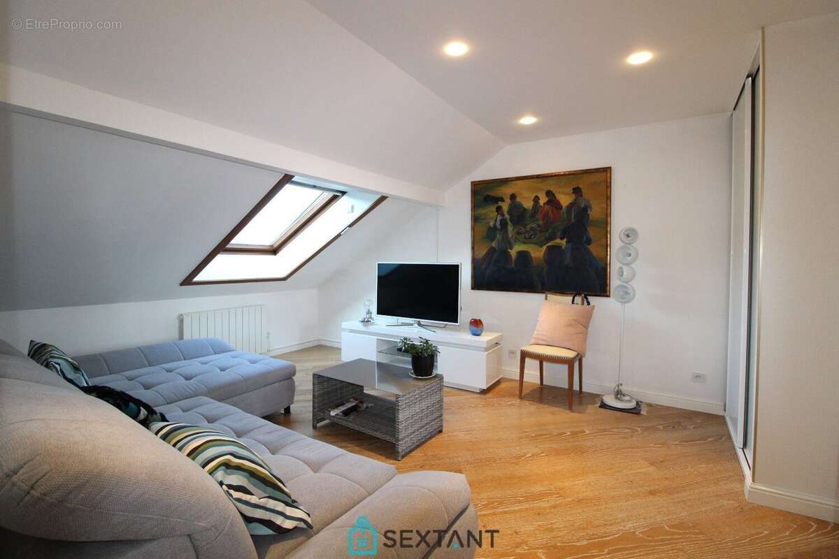 Appartement à DIVONNE-LES-BAINS