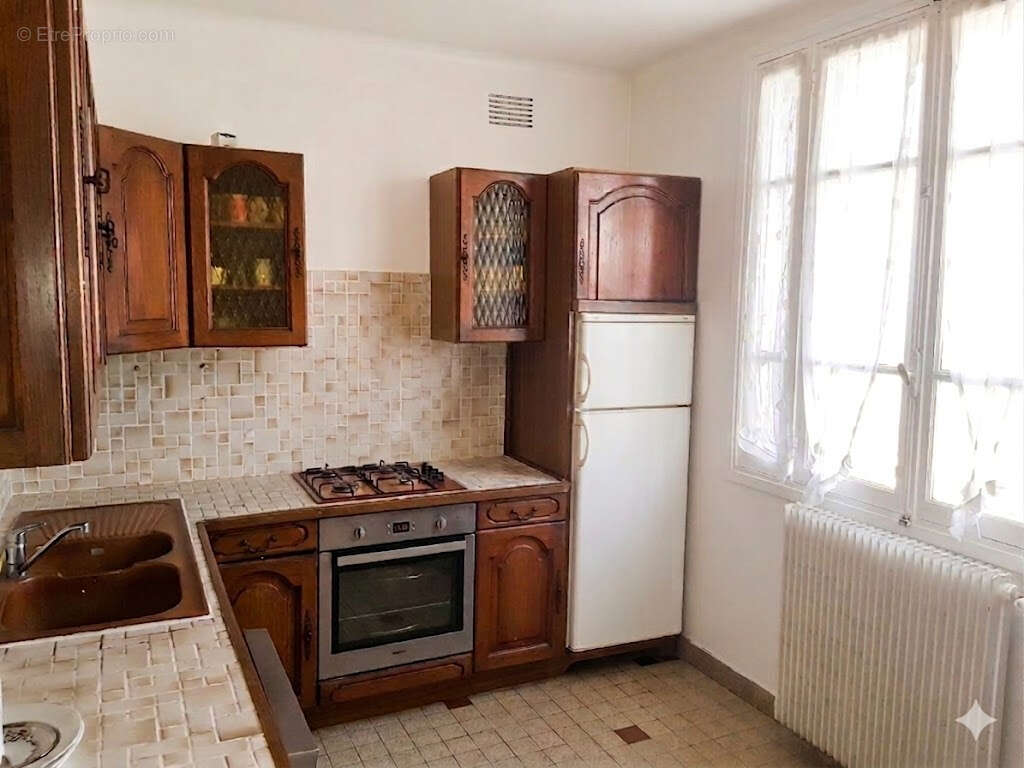 A vendre - Ensemble immobilier à fort potentiel ? Quartier Pavillonnaire Calme & Revenu Locatif (15 min Max des Commodités) - photo 8
