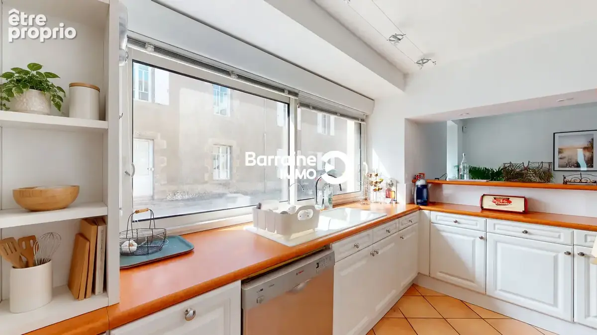 BARRAINE IMMO - A VENDRE EN EXCLUSIVITE : Maison familiale au coeur de Saint-Renan - Réf : PZ00394-FL - photo 7