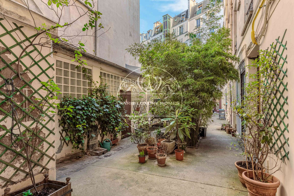 Appartement à PARIS-3E