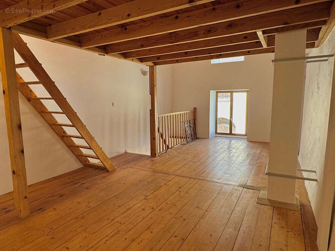 Maison d'environ 140 m2 , 4 pièces, 2 chambres - photo 5