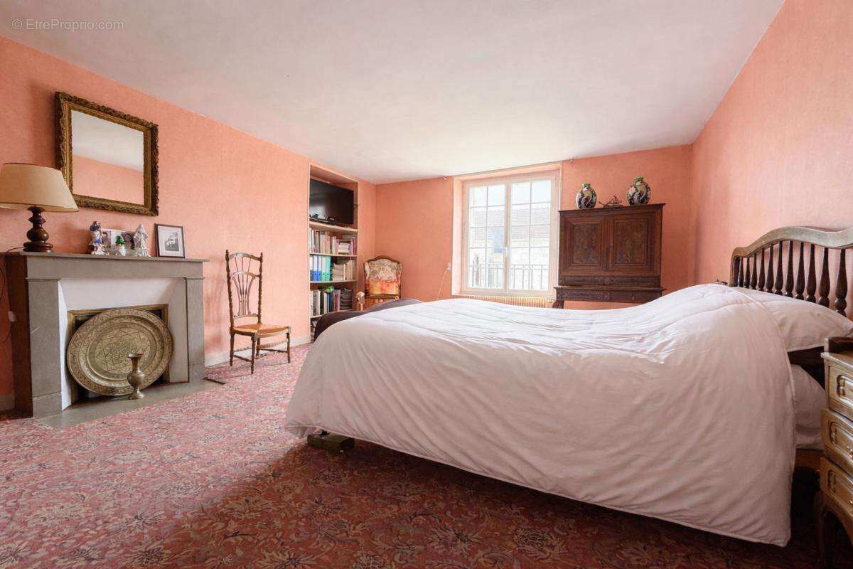 Maison à COURDIMANCHE