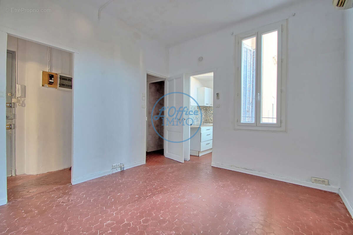Appartement 40 m² à Toulon  - photo 2