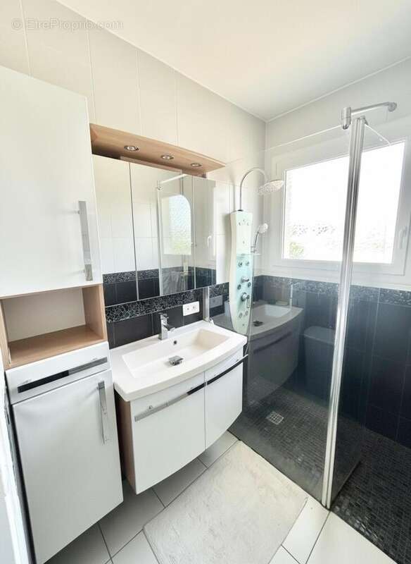 Maison 75 m² à Crouy-Sur-Cosson  - photo 6