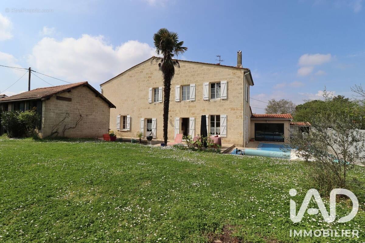 Photo 1 - Maison à LORMONT