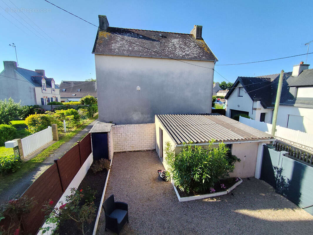 Maison à COMBRIT