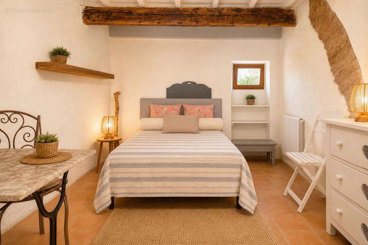 Maison à FABREZAN