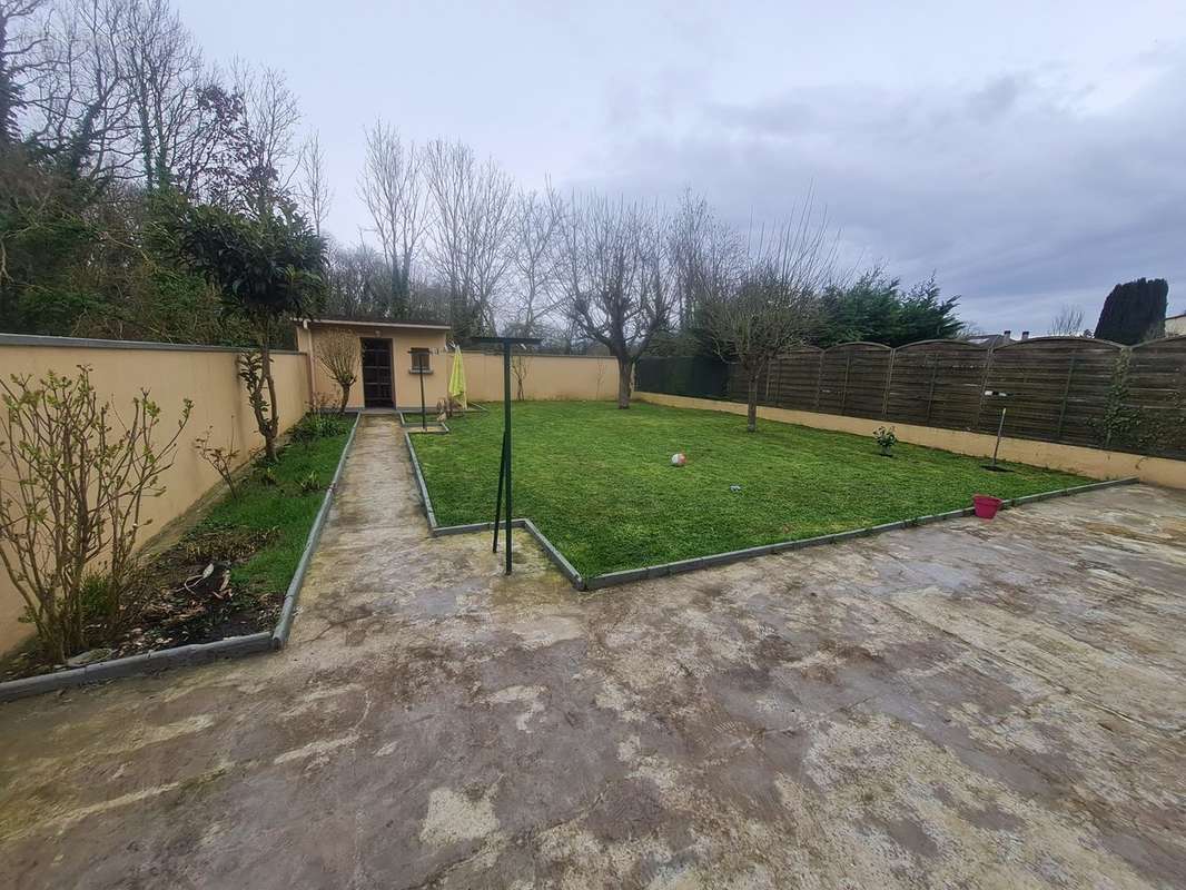 Maison à GOUSSAINVILLE