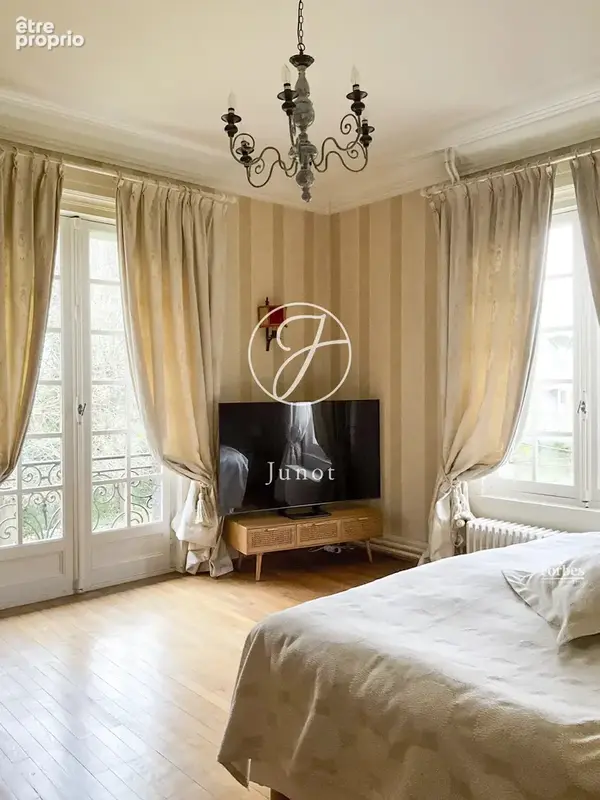 Mouvaux – Maison de caractère dans un manoir - 8 pièces – 253m² - 401m² utiles - 6 chambres – Parc – Stationnements - photo 20