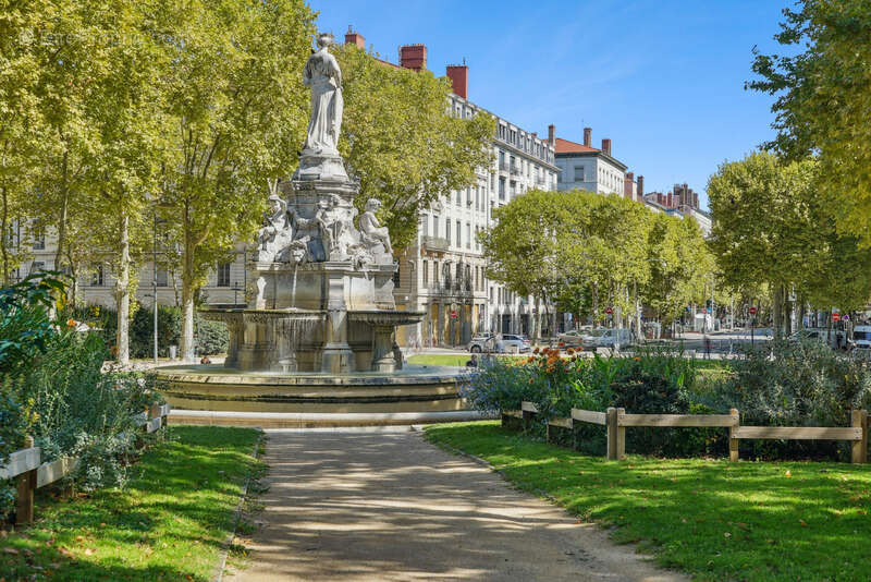 Appartement à LYON-6E