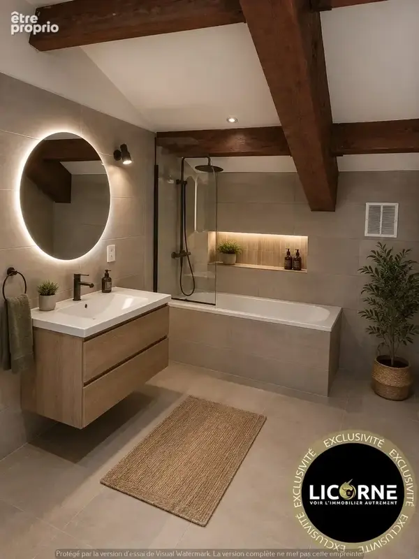 320 m² à Fos-Sur-Mer  - photo 7