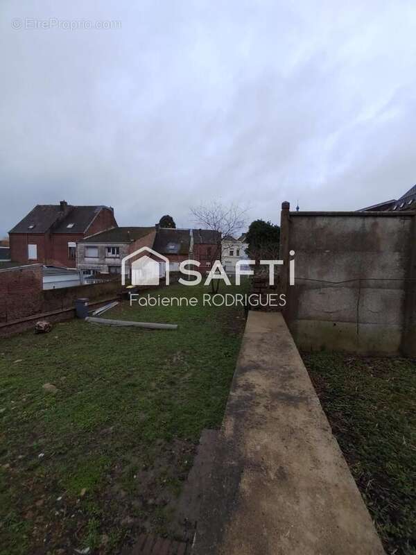 Photo 4 - Appartement à LE CATEAU-CAMBRESIS