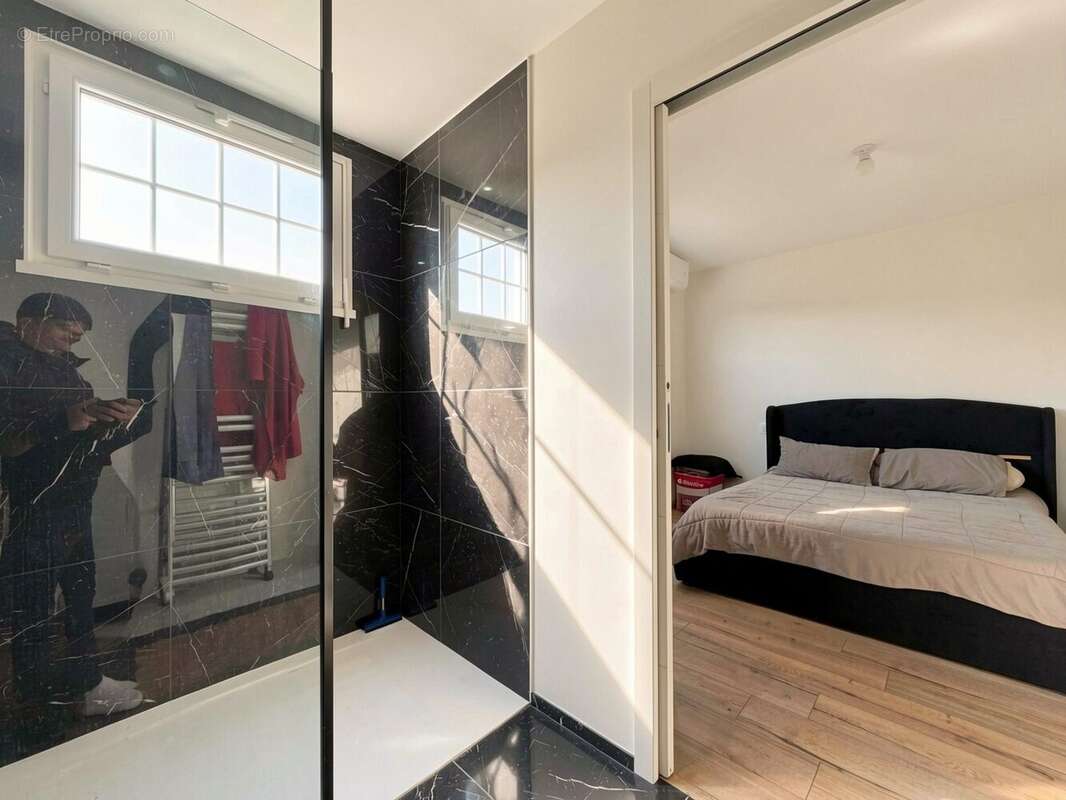 Maison à SAINT-ERBLON