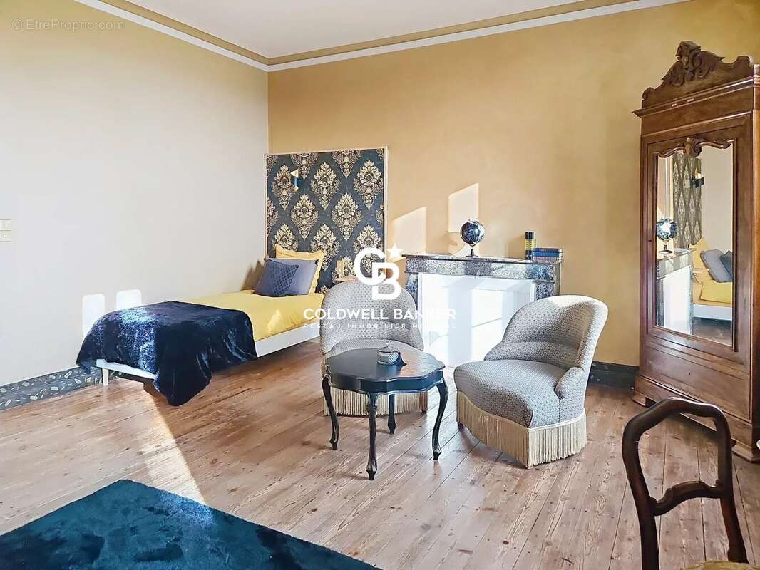 Maison à MORTAGNE-SUR-GIRONDE