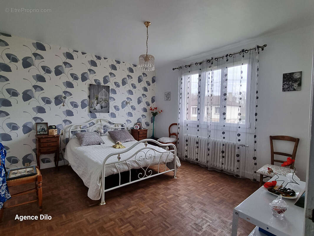 Maison à ERVY-LE-CHATEL