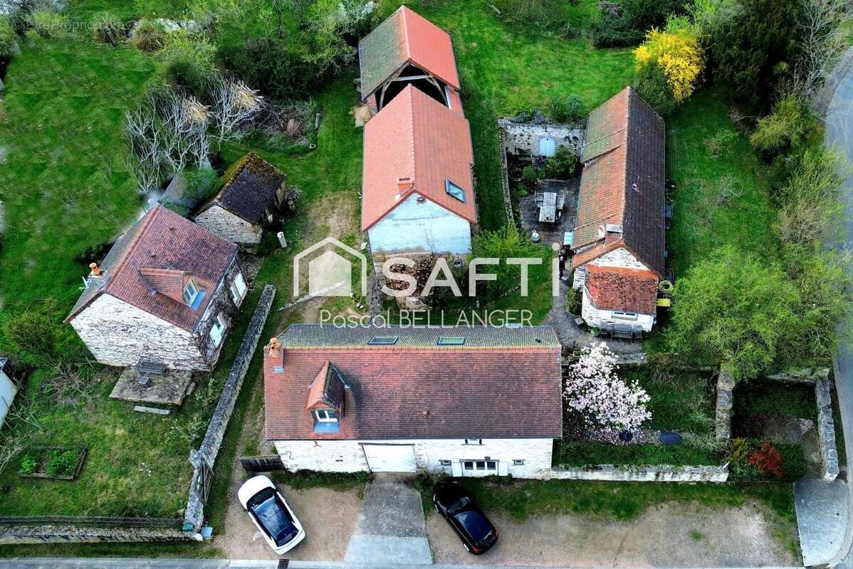 Maison 322 m² à Coutansouze  - photo 9