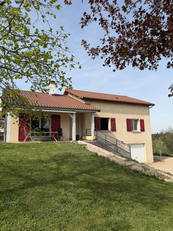 Maison à MONTCEL
