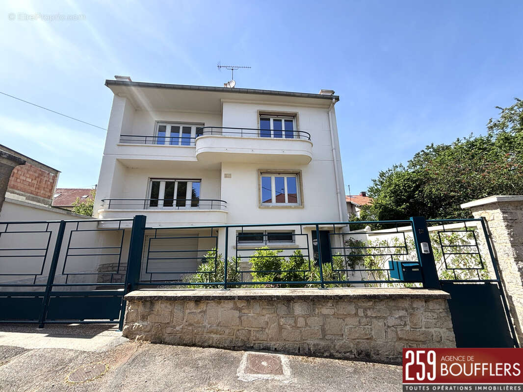Maison à NANCY