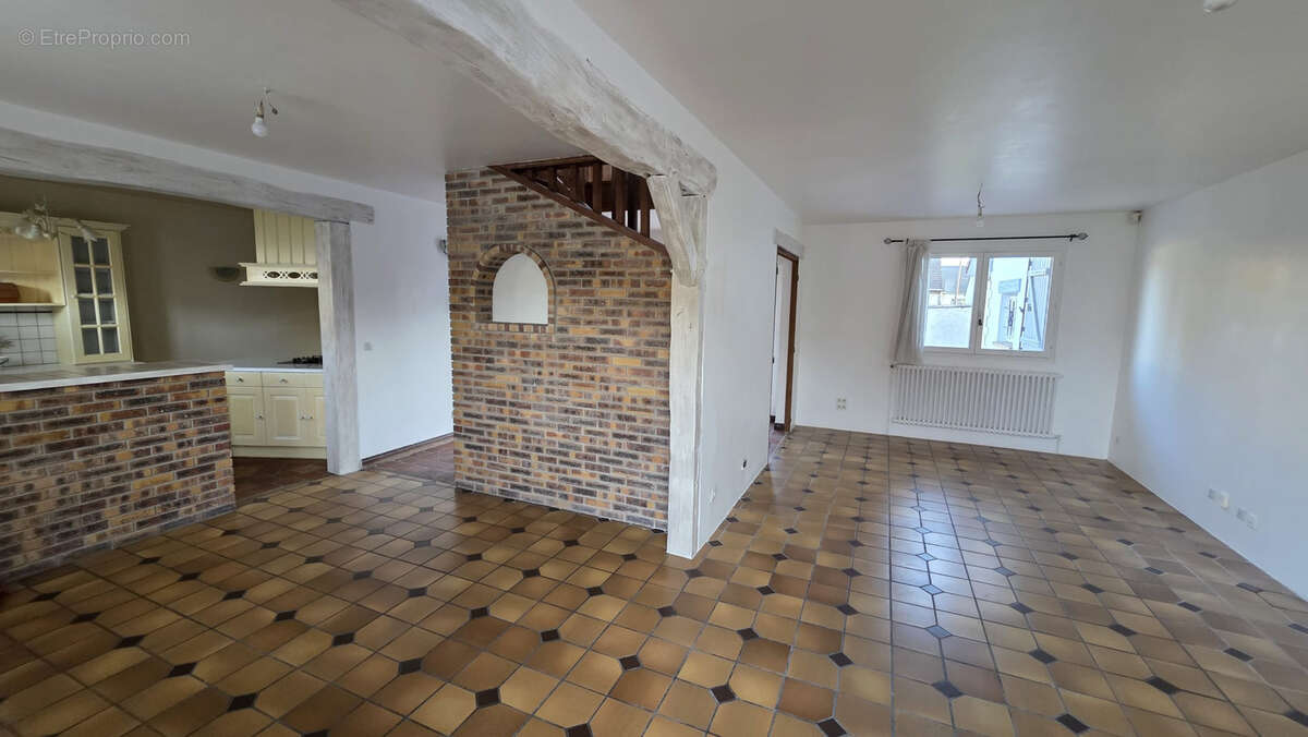 Maison à TREMBLAY-EN-FRANCE