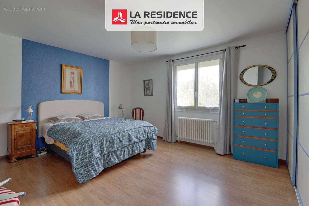 Maison 208 m² à Blois  - photo 8