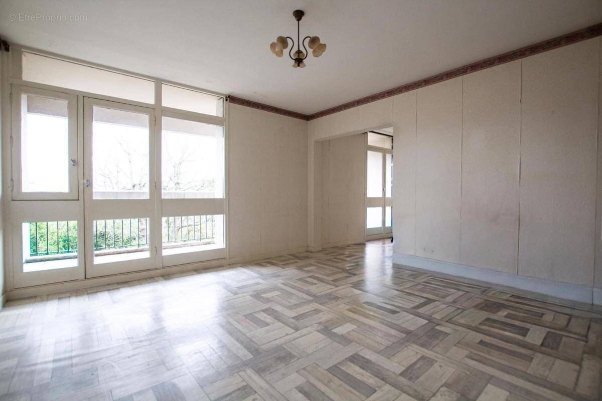 Appartement à DINAN