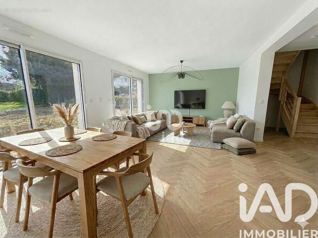 Photo 4 - Maison à QUINCY-VOISINS