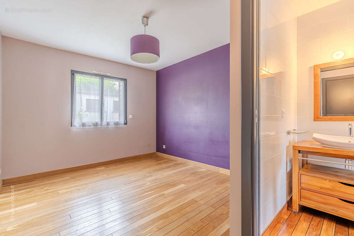 Maison à CHAMPIGNY-SUR-MARNE