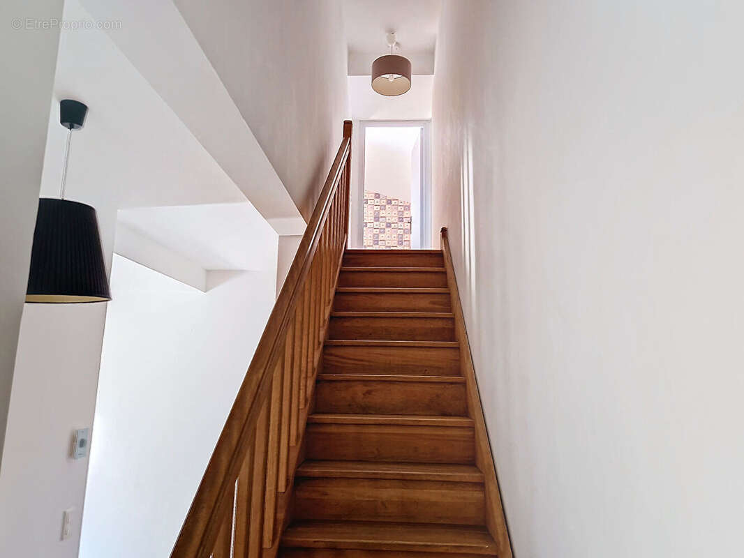 Maison à VILLENEUVE-LES-AVIGNON