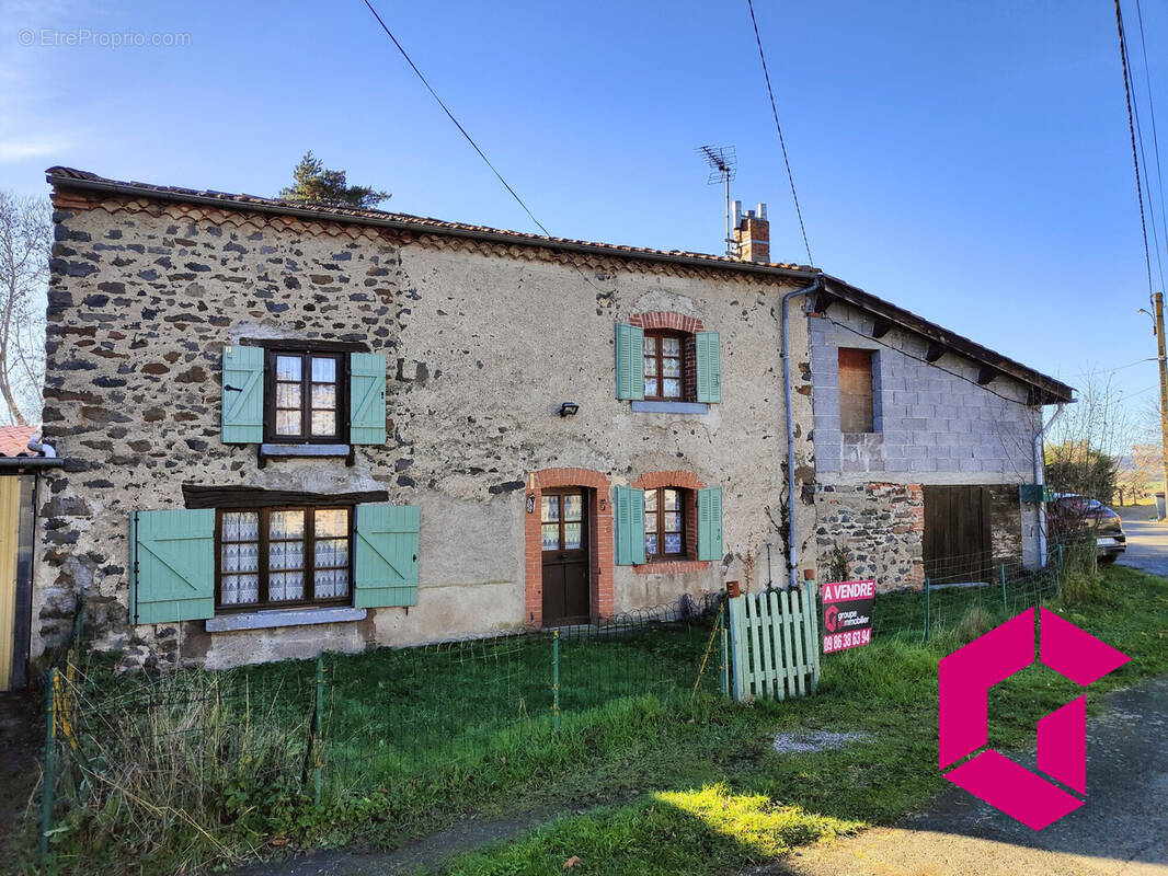 Maison à SAINT-GEORGES-D&#039;AURAC