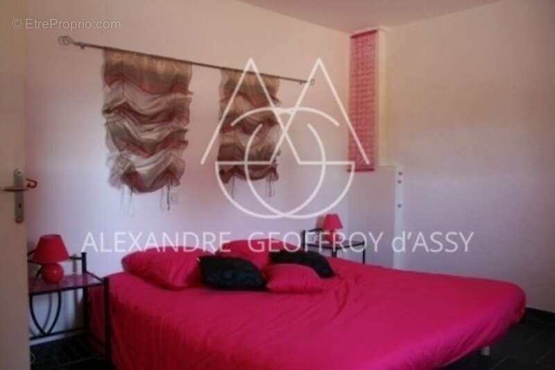 Maison à SAINTE-MAURE-DE-TOURAINE