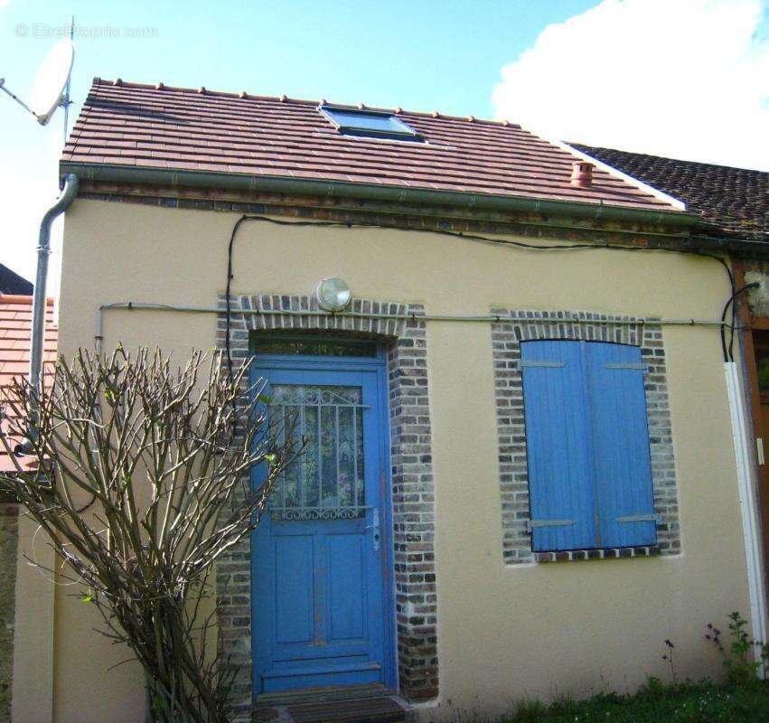 Appartement à AIX-EN-OTHE
