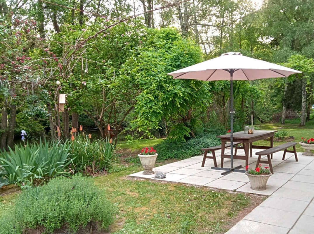 8 juillet 2026 - TERRASSE