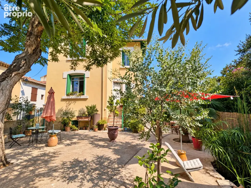 Maison de caractère rénovée de 112 m² avec jardin et stationnement – Villeneuve-lès-Béziers - photo 16
