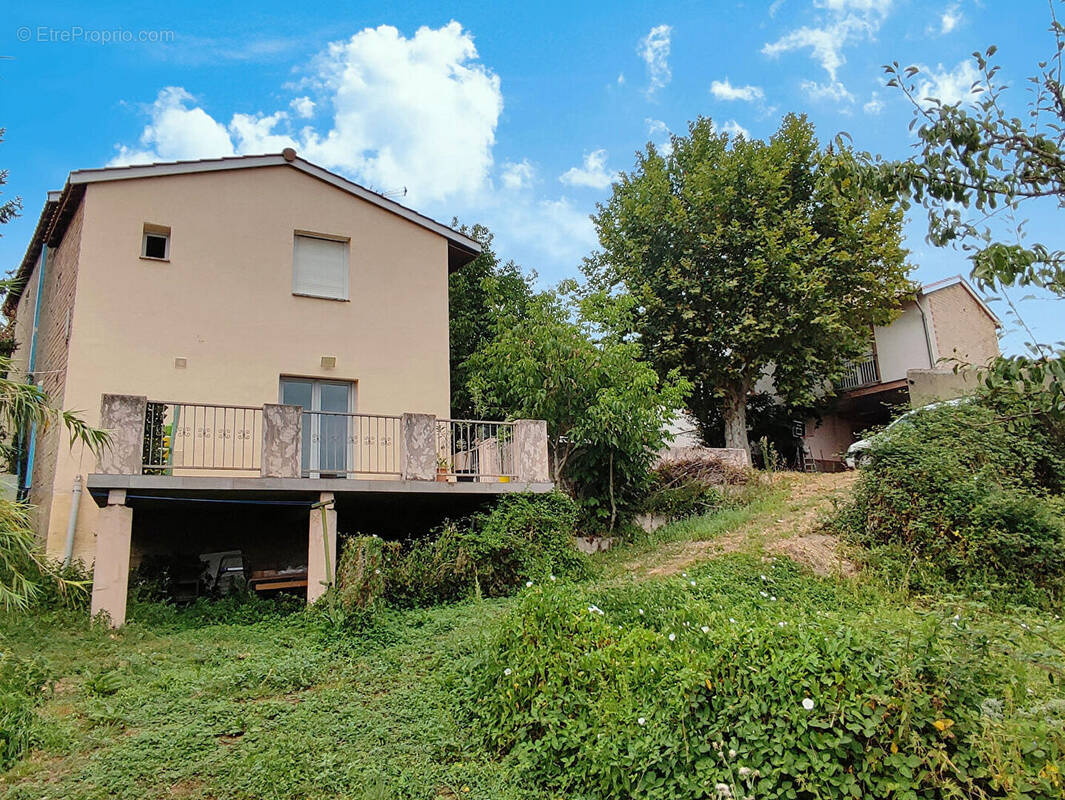 Maison à LES PUJOLS