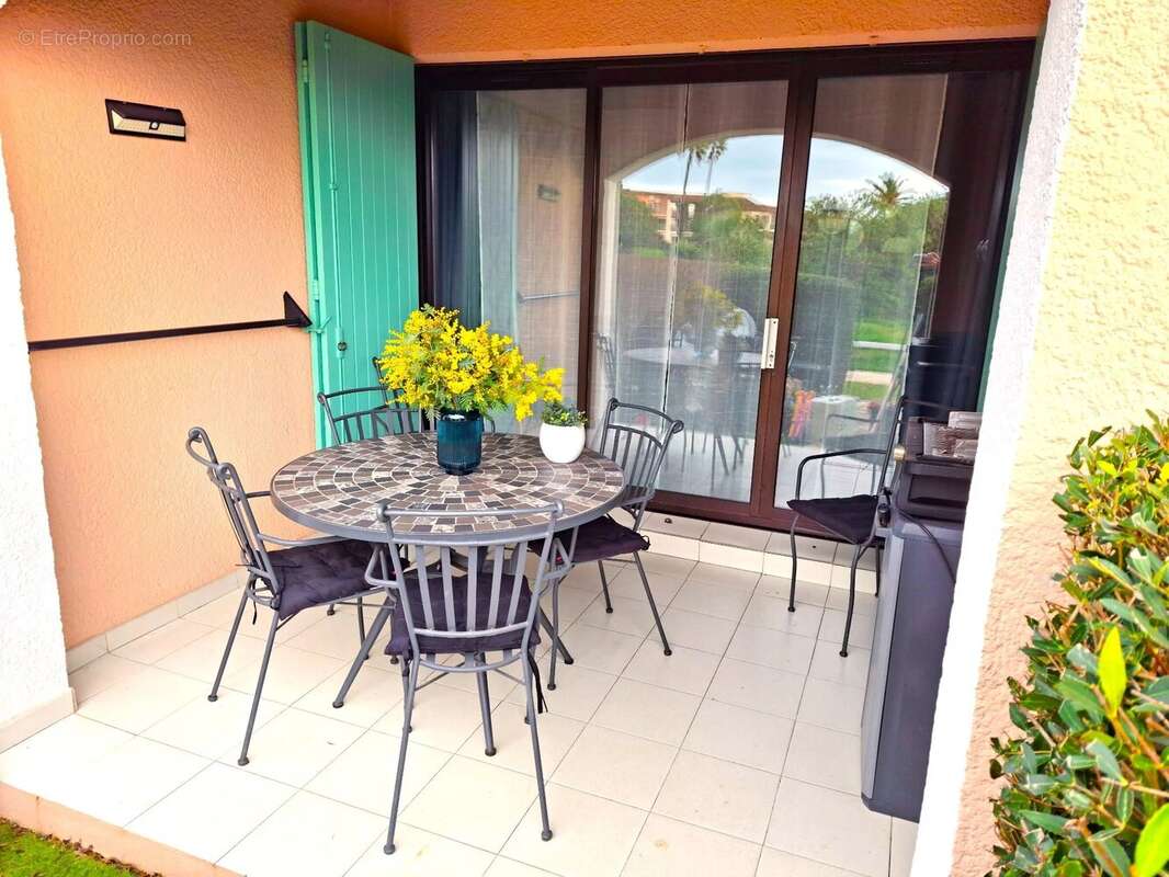 Appartement à GRIMAUD