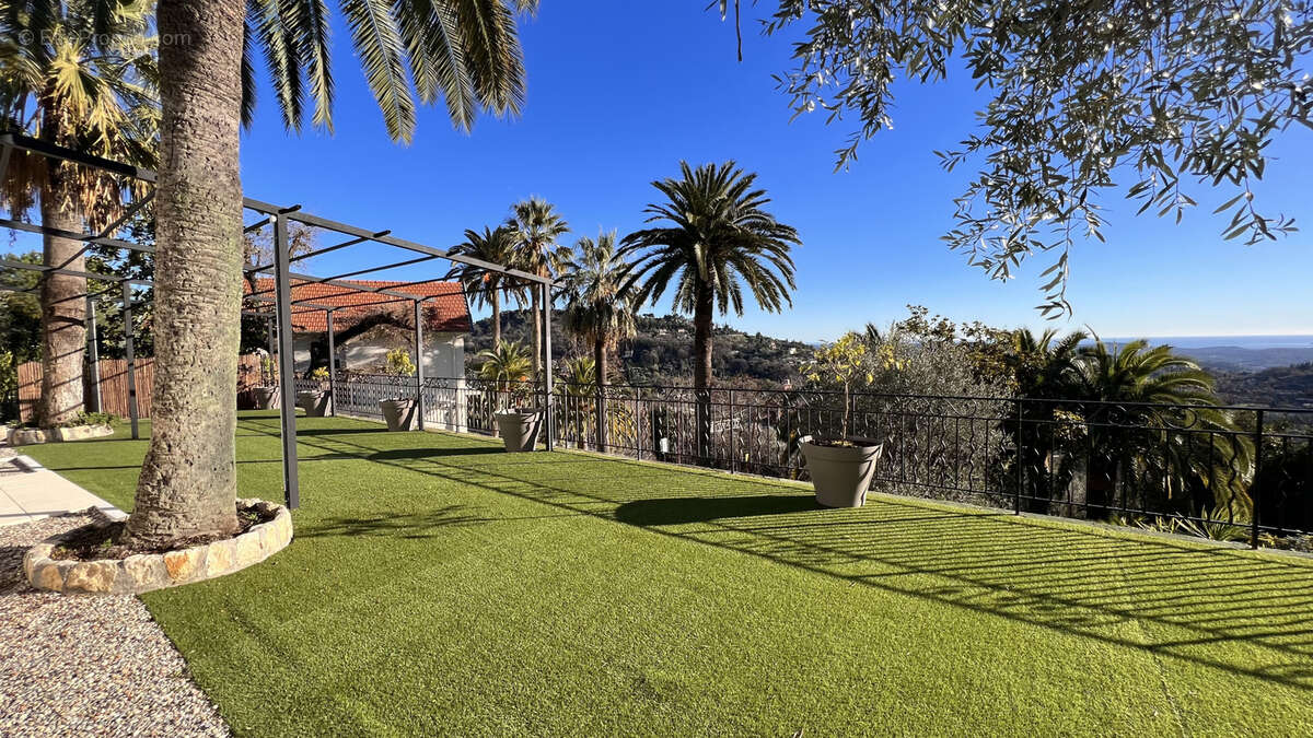 Appartement à GRASSE