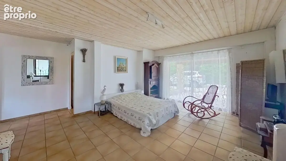 Maison à vendre  5 chambres dont deux au RDC.  LE CANNET DES MAURES (83340) - photo 27