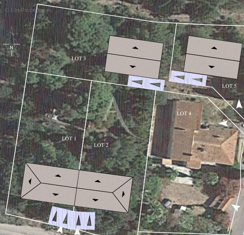 Terrain à OUVEILLAN