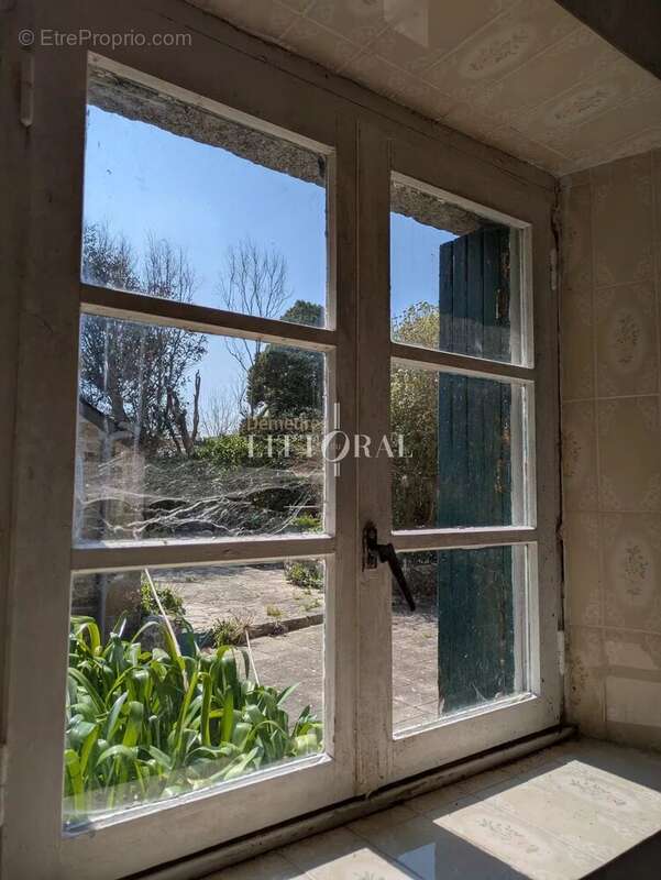 Maison à LAMPAUL-PLOUARZEL