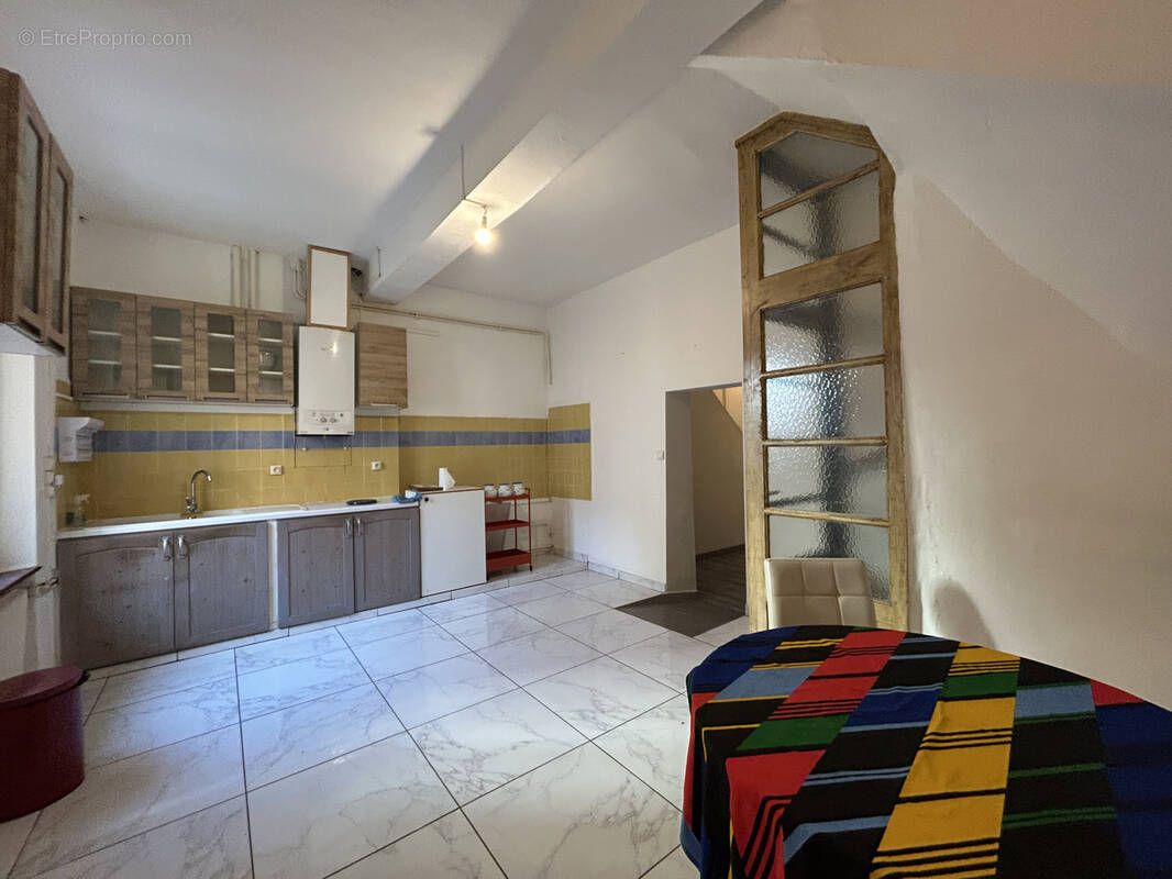 Maison à LEZIGNAN-CORBIERES