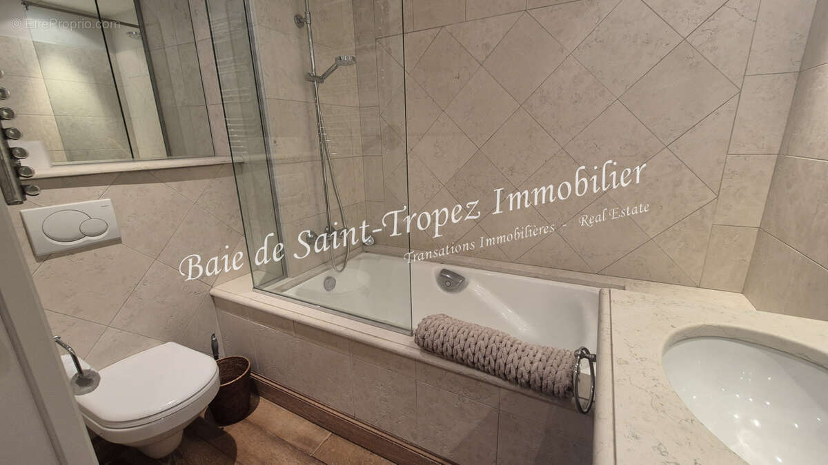 Appartement à SAINT-TROPEZ