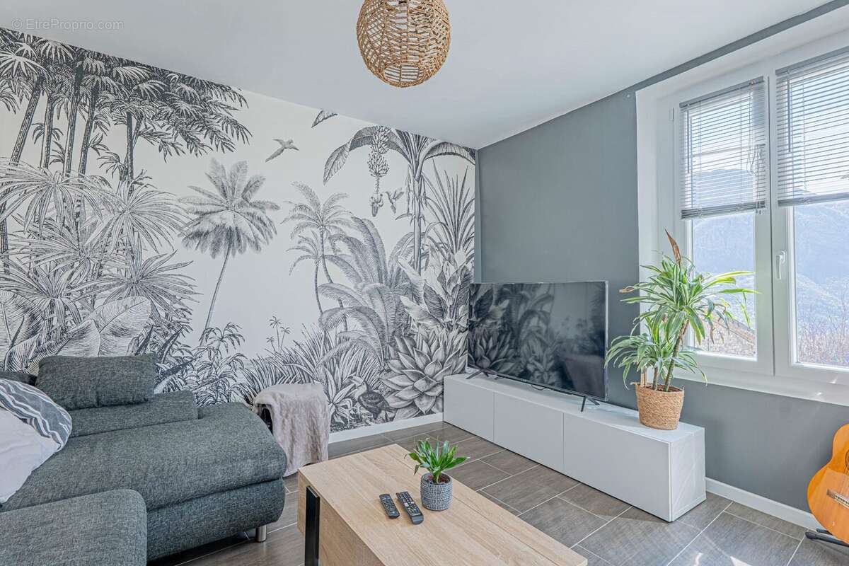 Appartement à MASSOINS