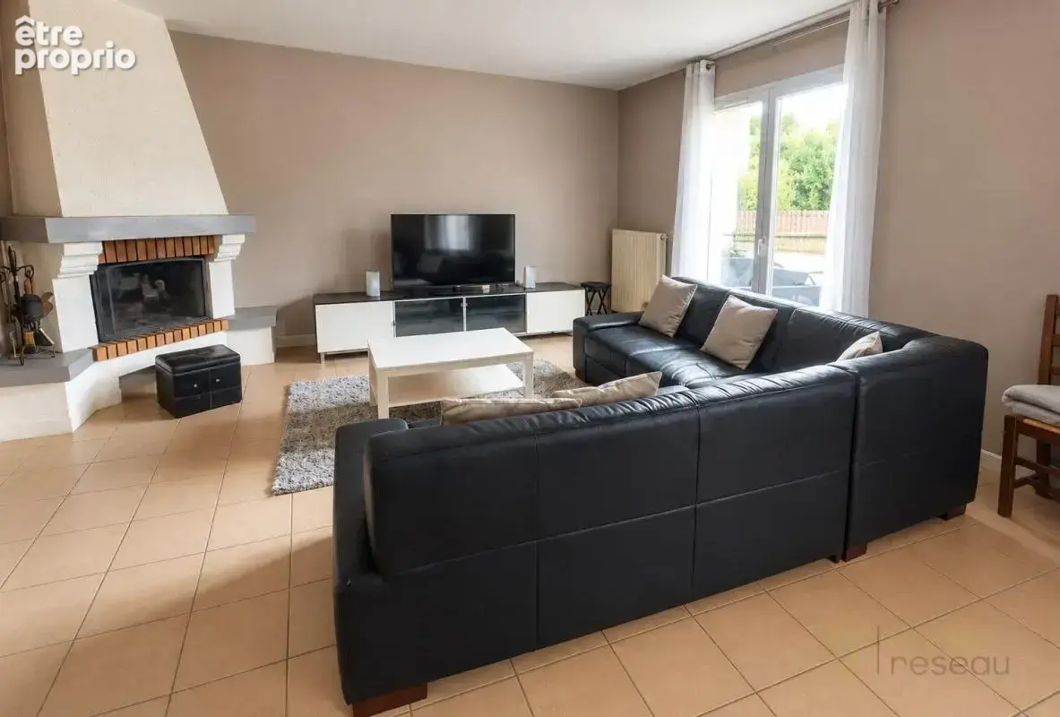 Maison 7 pièces 133 m² à vendre à Pontoise (95300) - photo 4