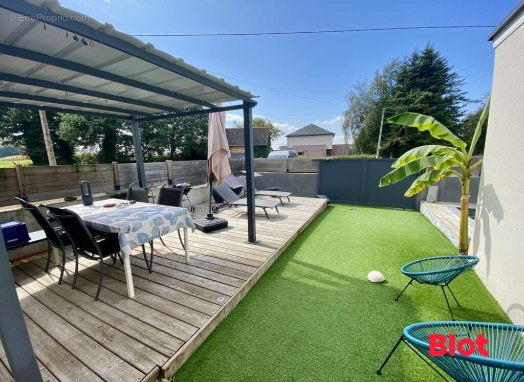 Maison 4 pièces 85 m² à vendre à Montauban-De-Bretagne (35360) - photo 3