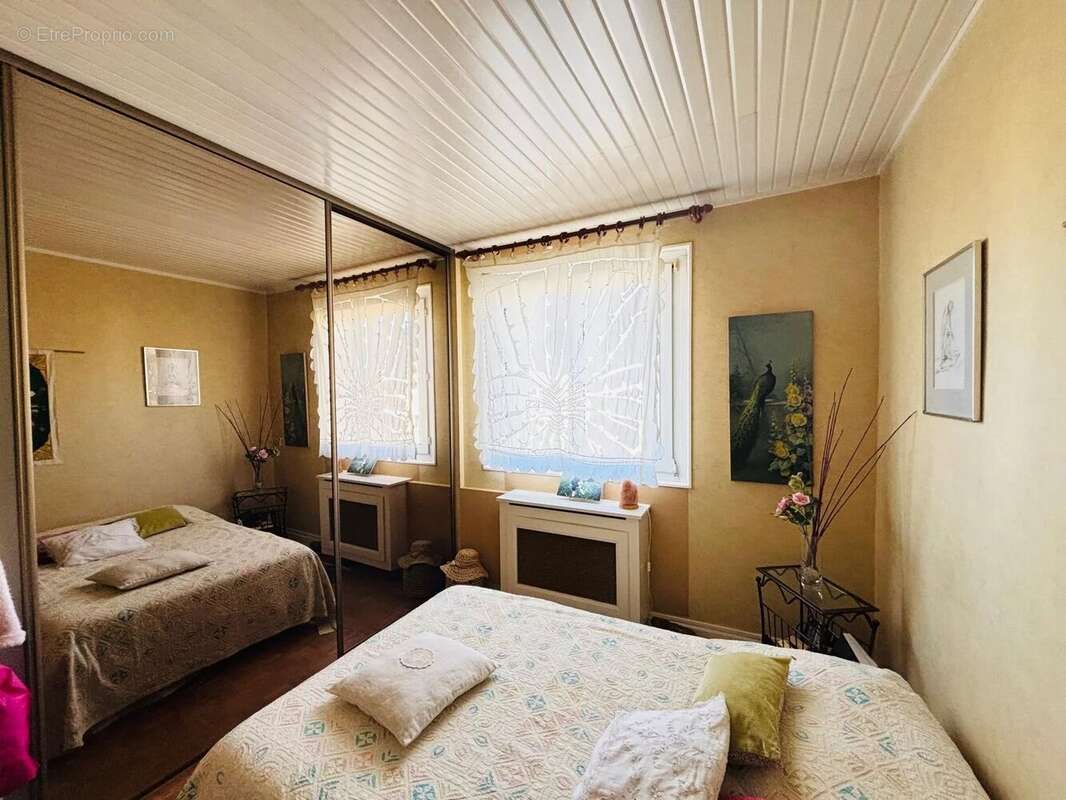 Appartement à BOURG-LA-REINE